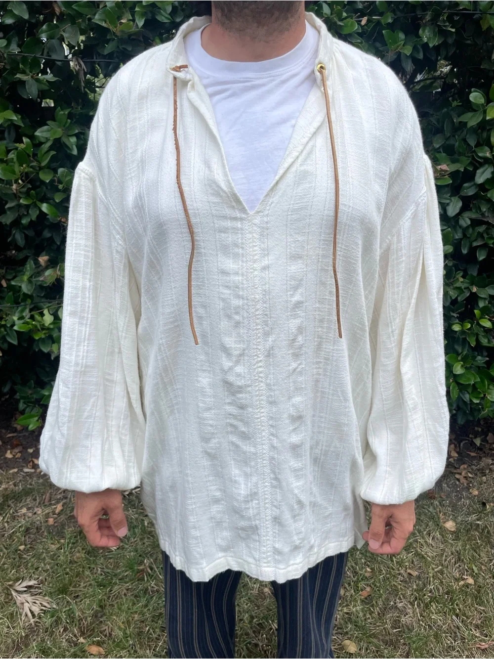 Men's Green Renaissance Costume Tunic and Cape